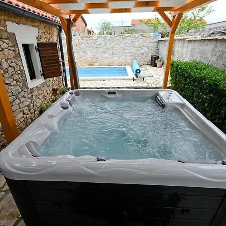 Stone Chiara With Pool And Jacuzzi Villa Ninski Stanovi