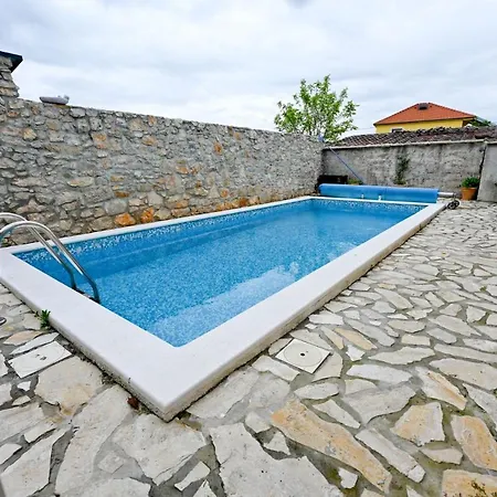 Stone Chiara With Pool And Jacuzzi Villa *